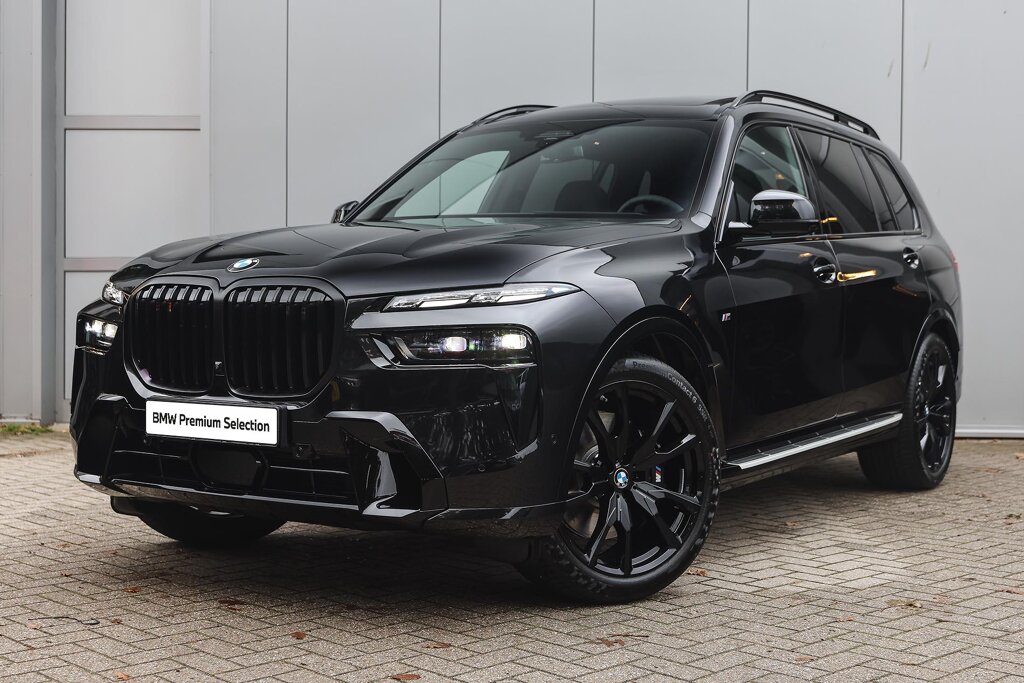 BMW X7 1