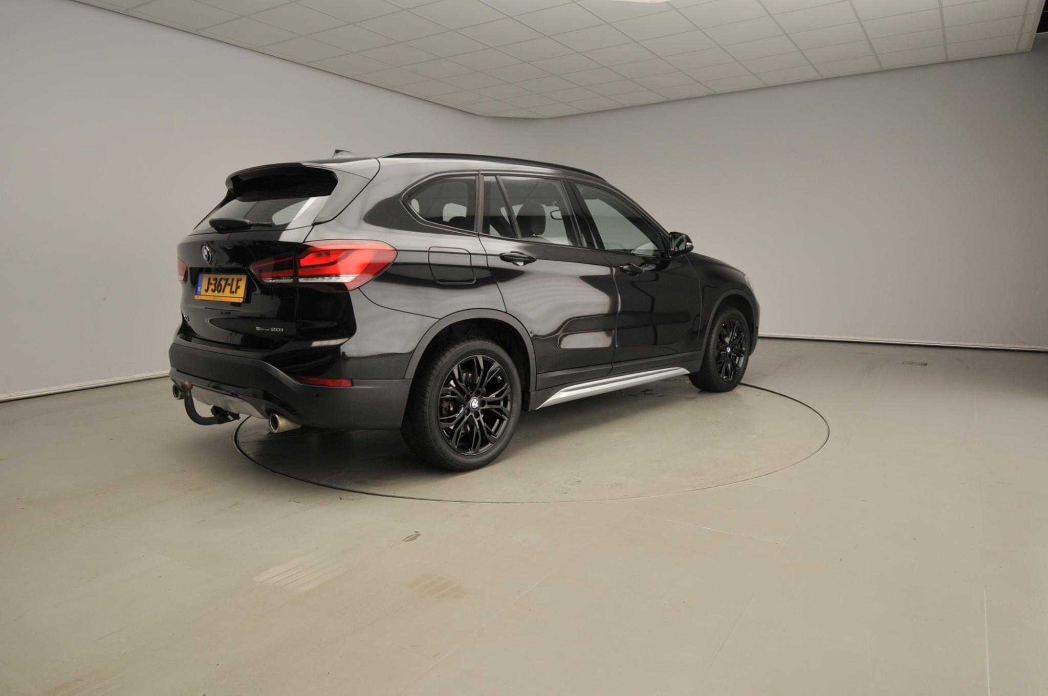 BMW X1 sDrive20i - Afbeelding 2