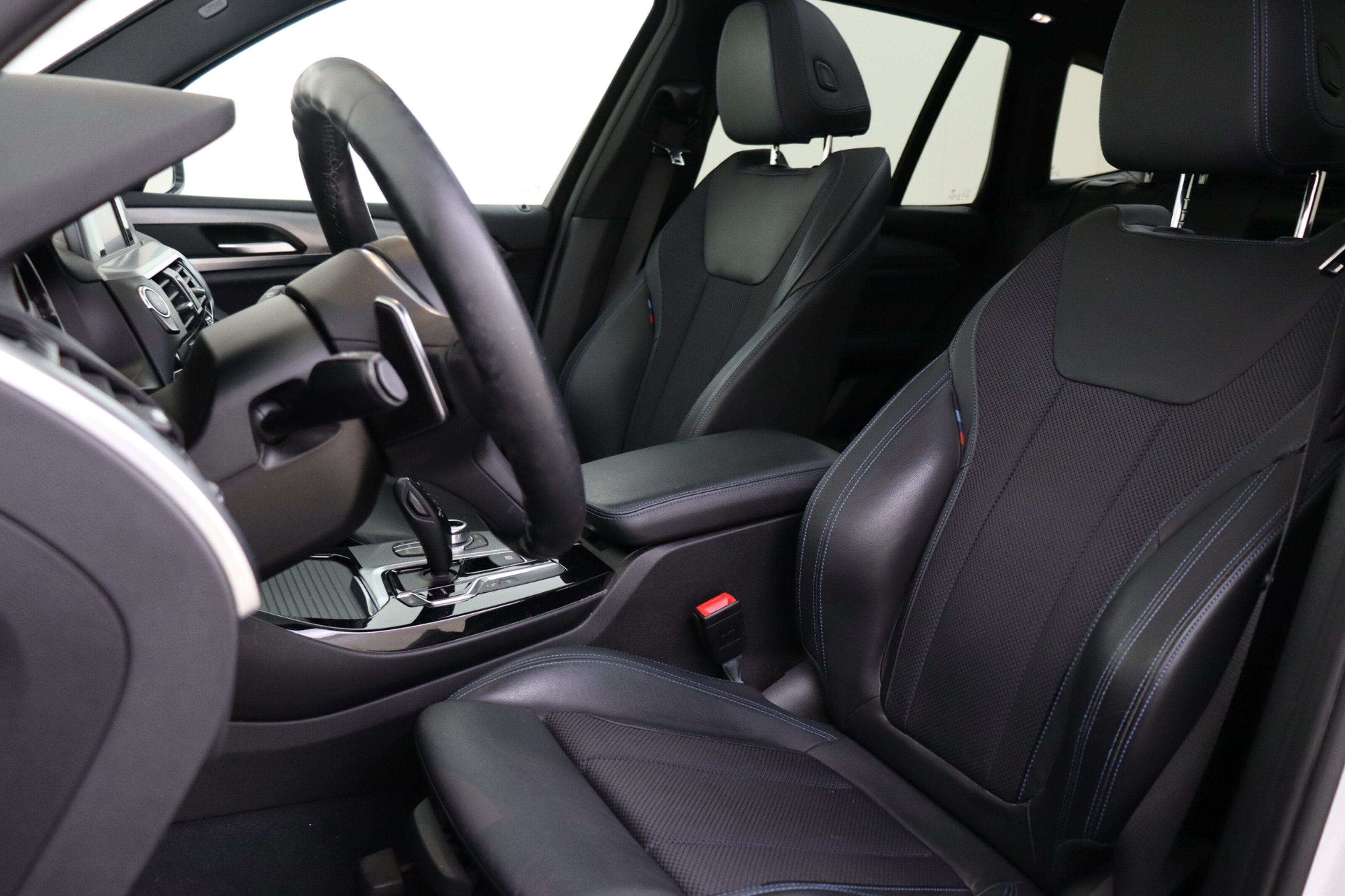 BMW X3 8