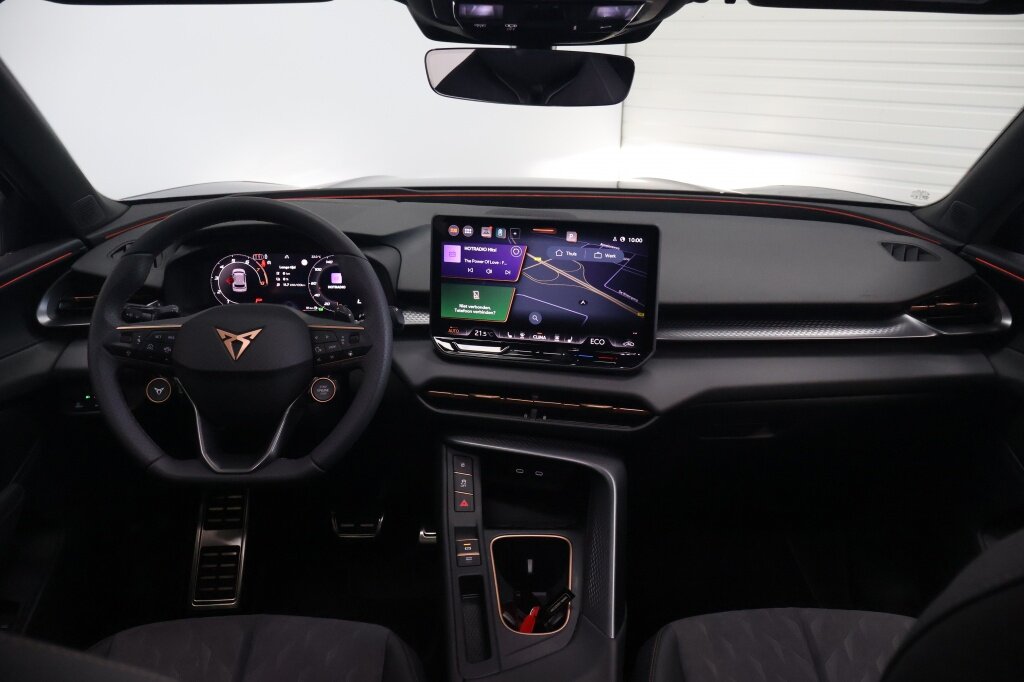 CUPRA Terramar 1.5 TSI e-H VZ Performance 272pk DSG | Panoramadak | Trekhaak | Sennheiser - Afbeelding 2