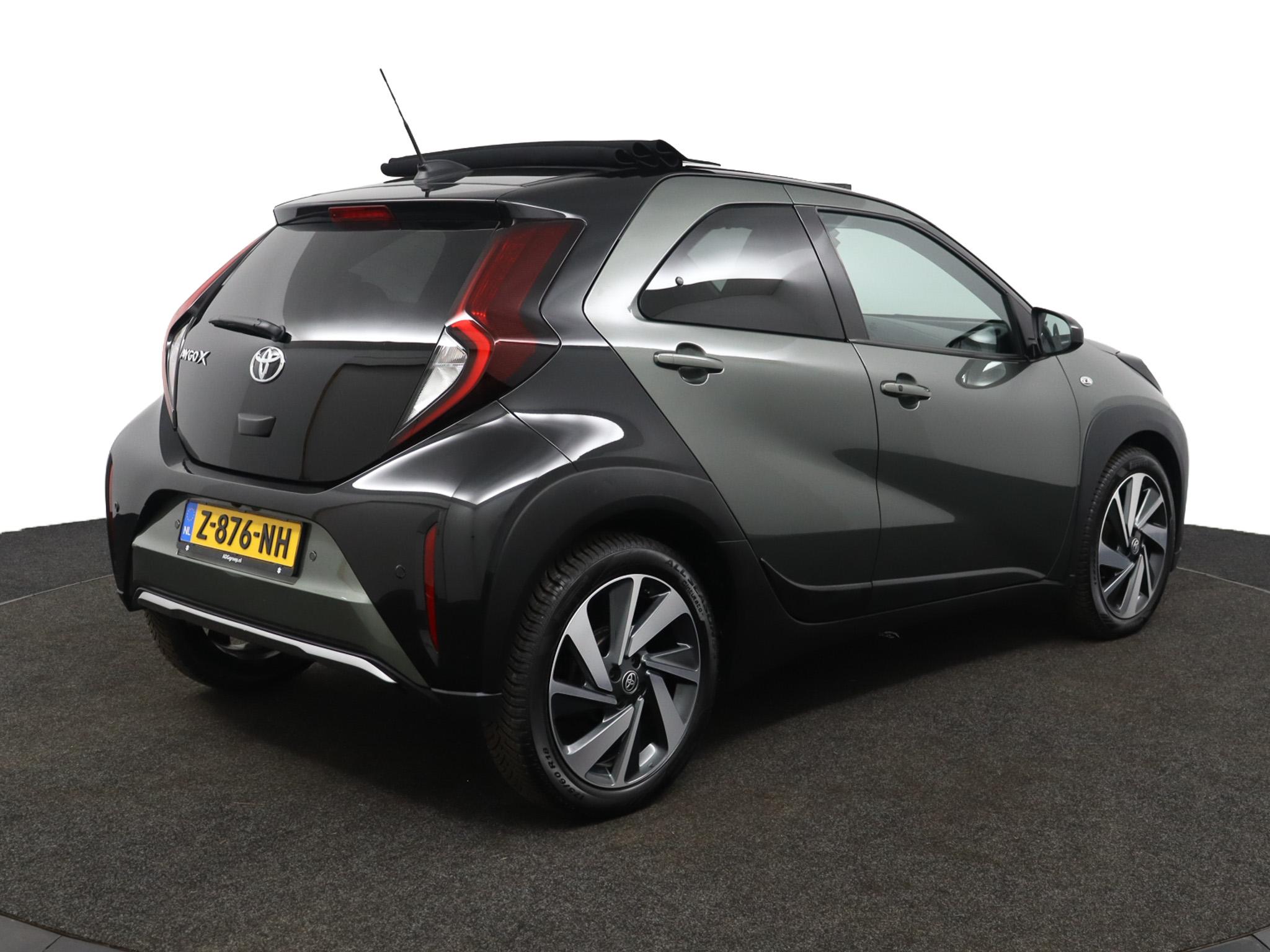 Toyota Aygo X 1.0 VVT-i S-CVT Premium - Afbeelding 2