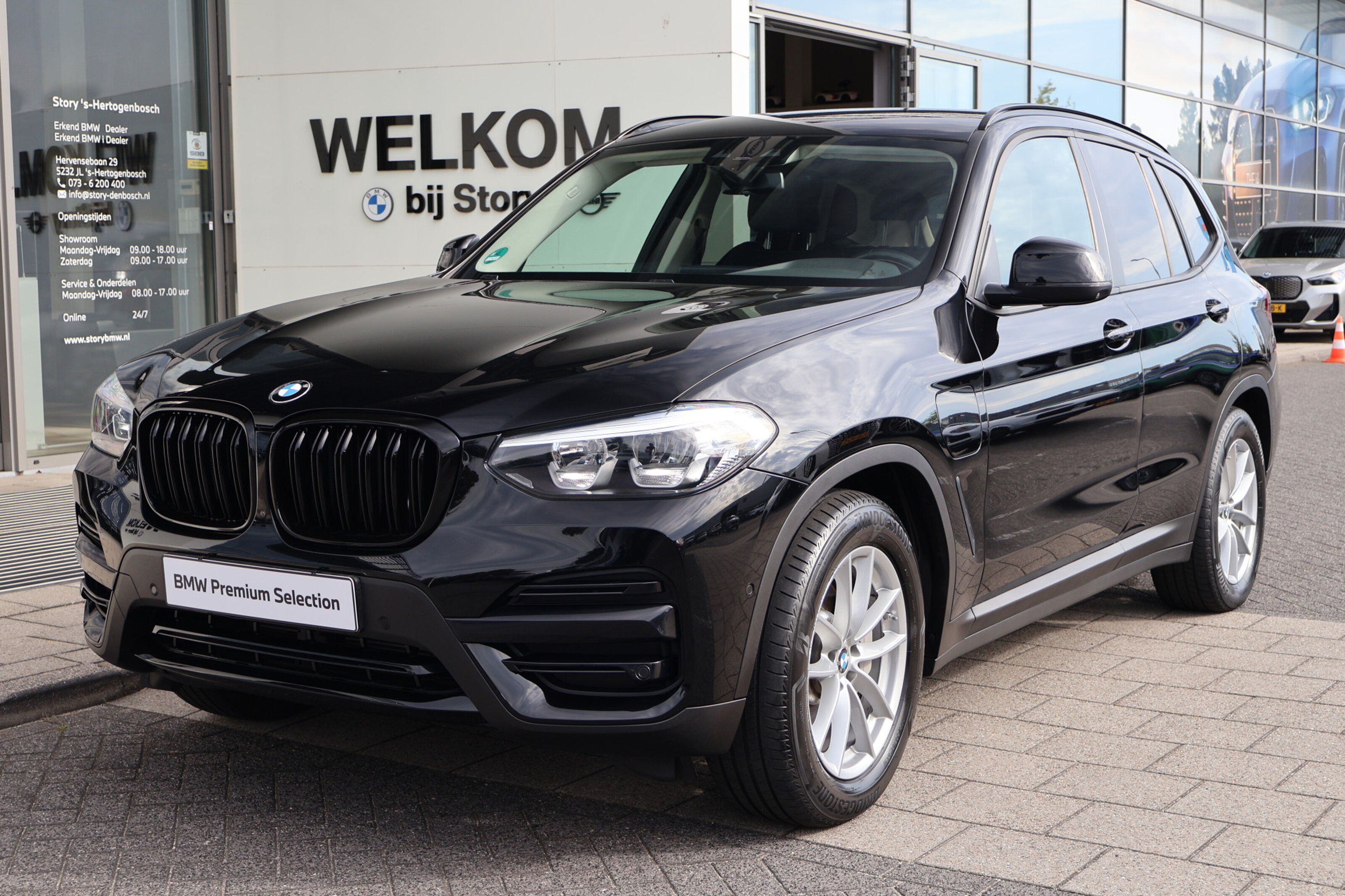 BMW X3 xDrive30e Essential Automaat