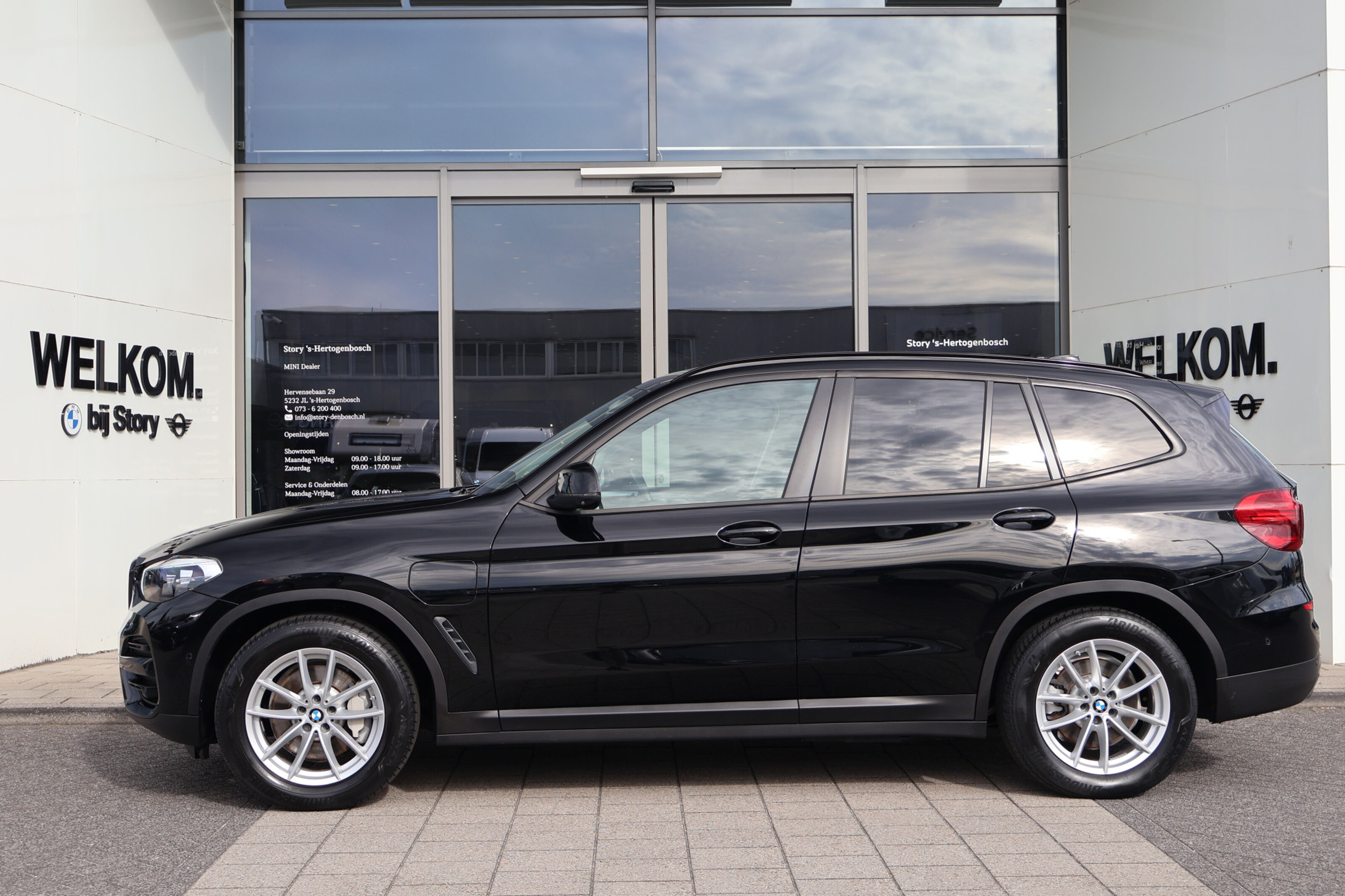 BMW X3 7