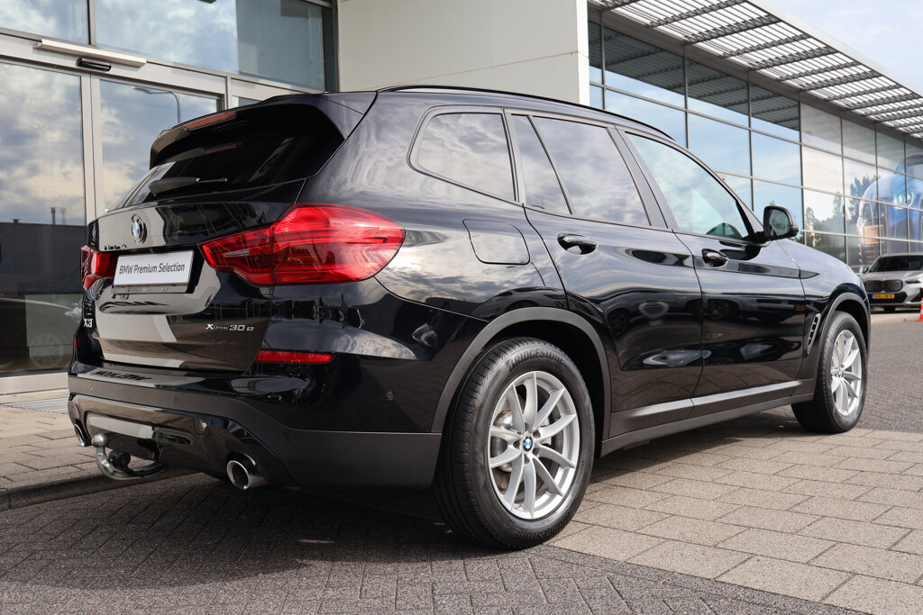 BMW X3 8