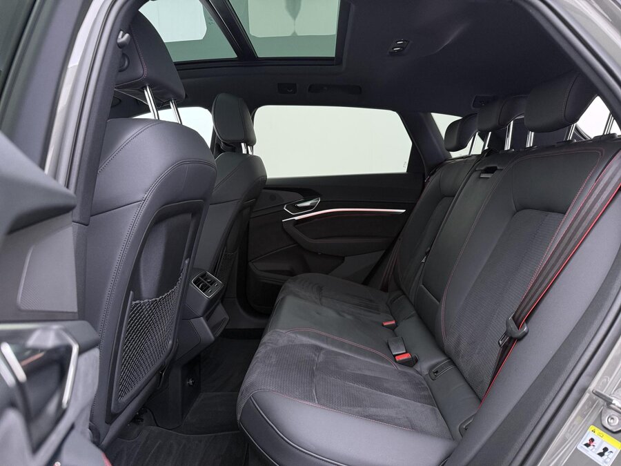 Audi Q8 e-tron 50 quattro S Edition 95 kWh