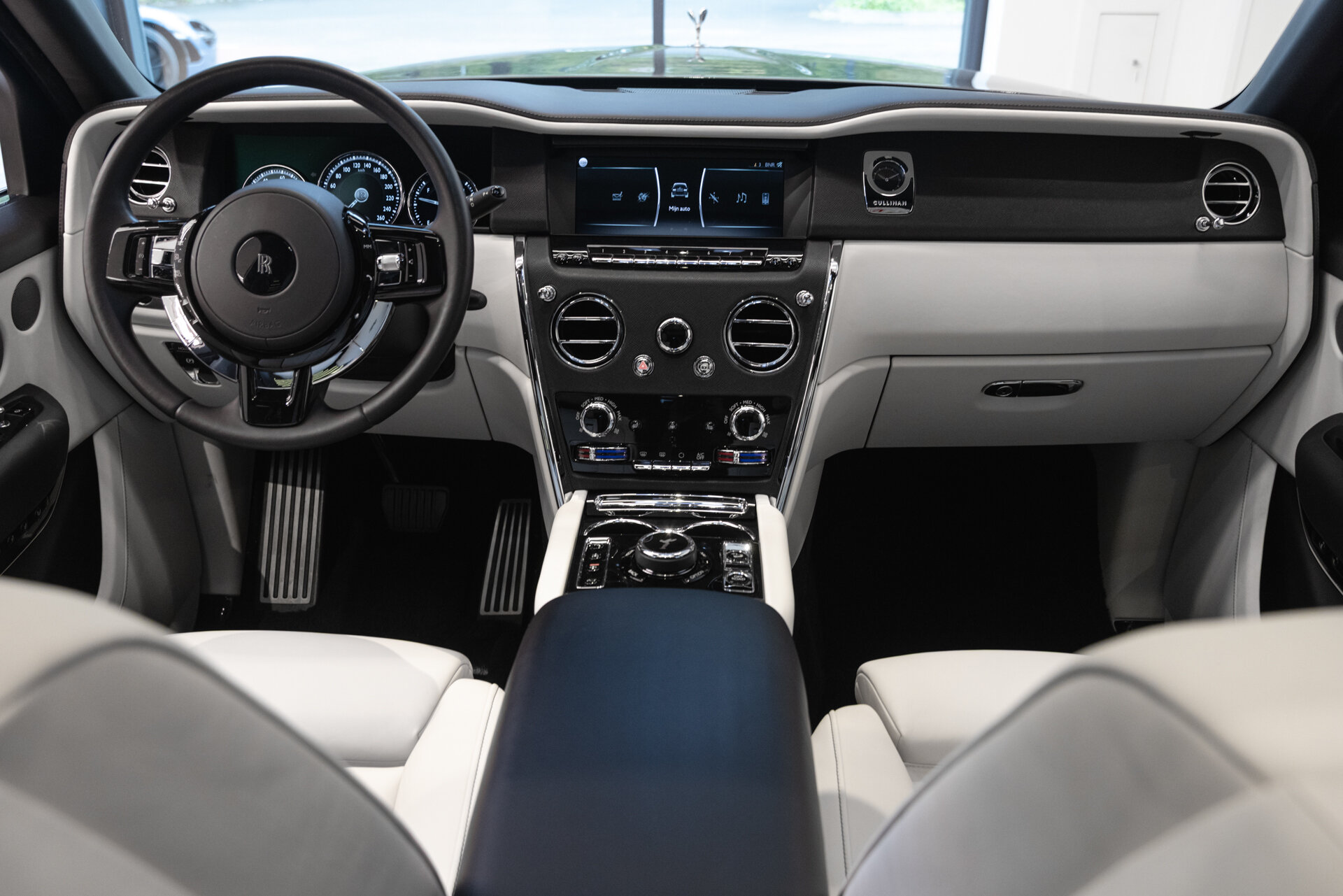Rolls-Royce Cullinan - foto 9