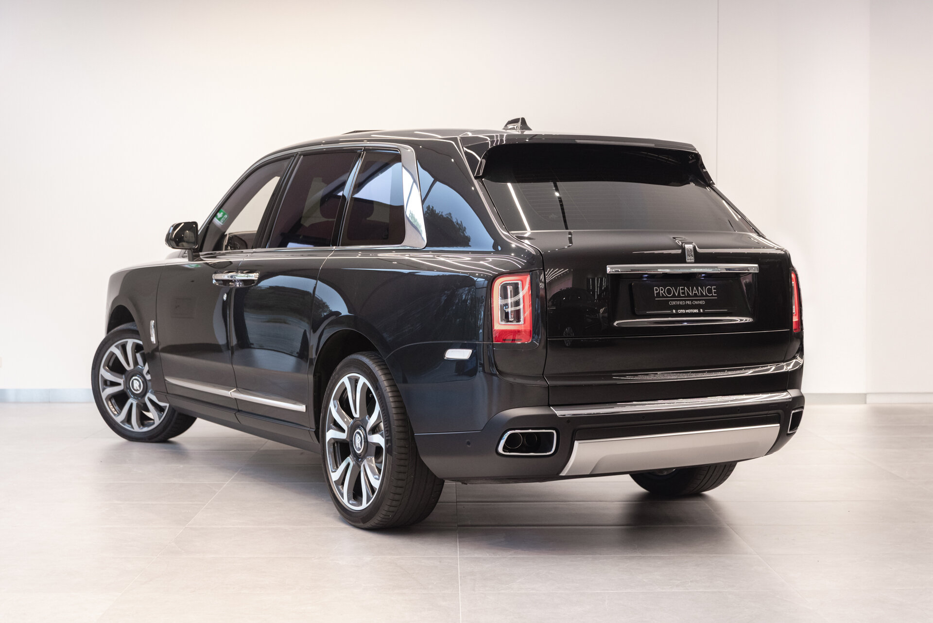 Rolls-Royce Cullinan - foto 10