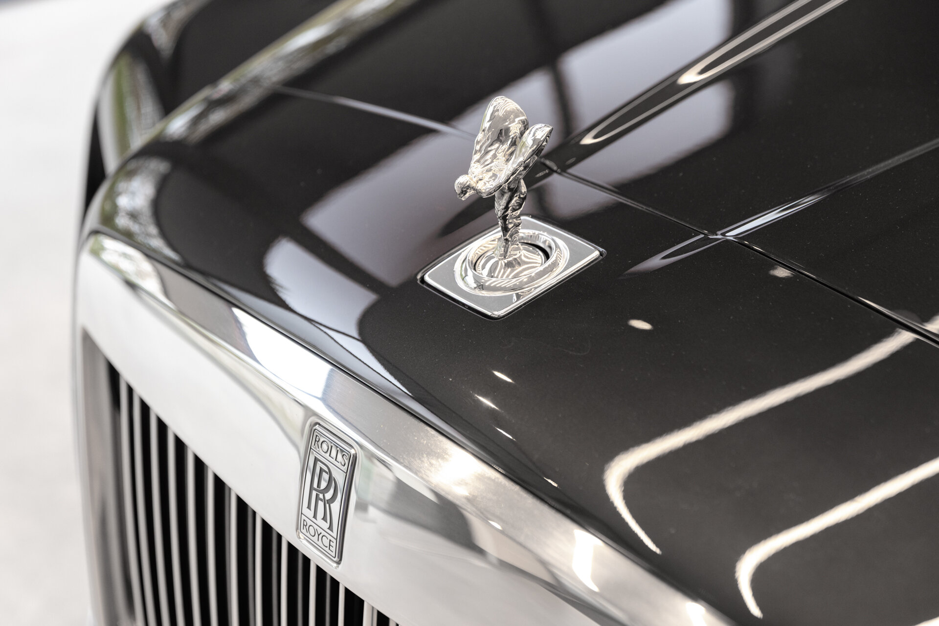 Rolls-Royce Cullinan - foto 16