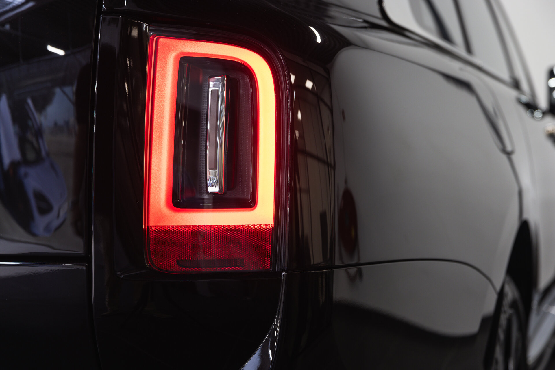 Rolls-Royce Cullinan - foto 29