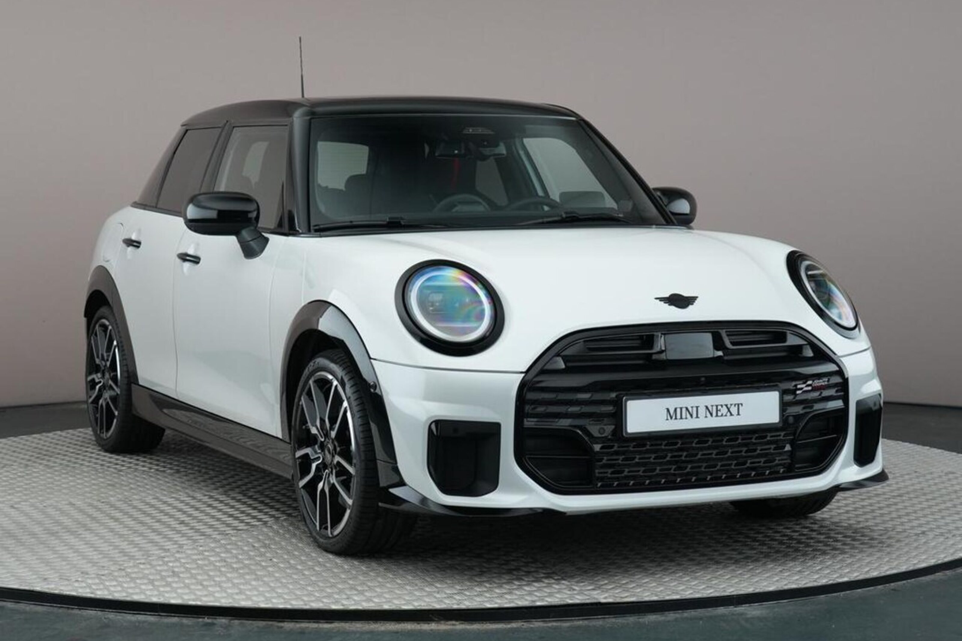 MINI 5-Deurs Hatchback Cooper S / JCW / Pakket XL