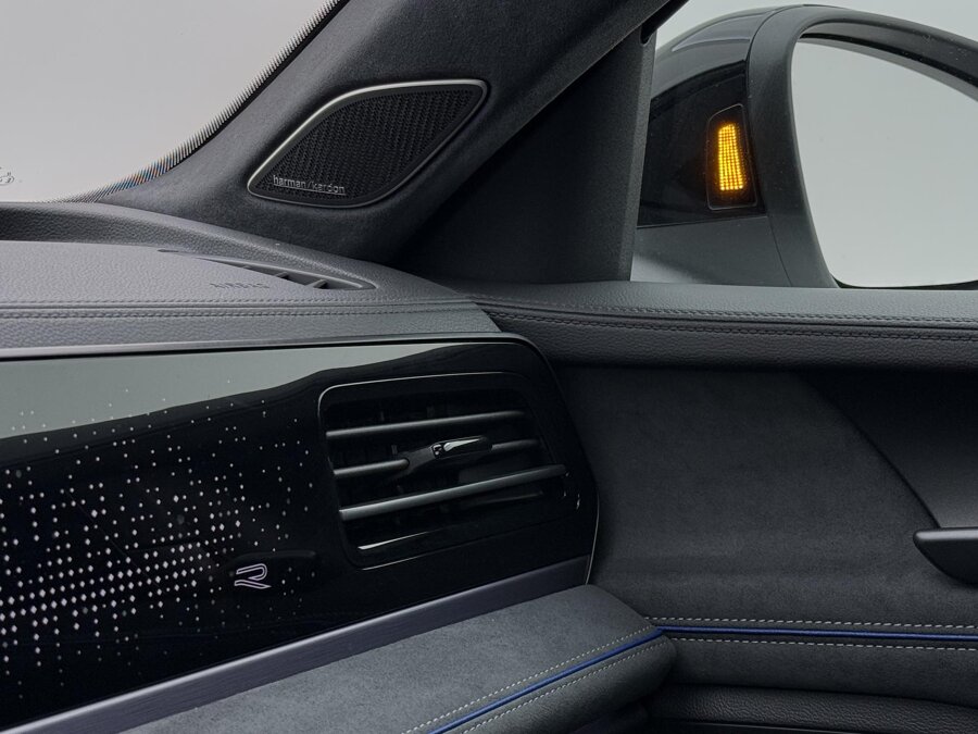 Volkswagen Passat Variant 1.5 eHybrid R-Line 272 PK