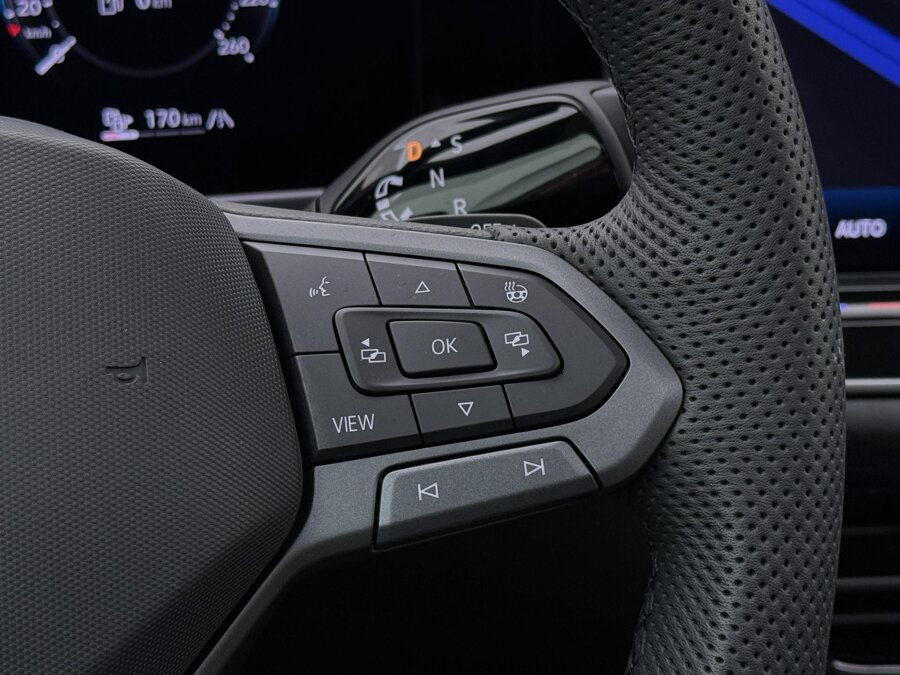 Volkswagen Passat Variant 1.5 eHybrid R-Line 272 PK