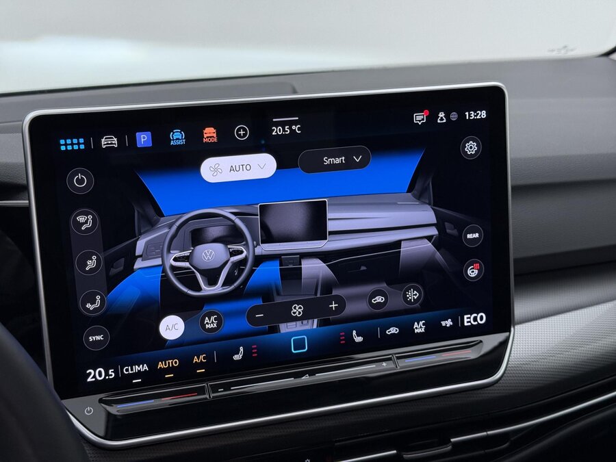 Volkswagen Golf 1.5 eHybrid Style Edition