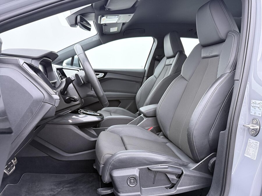 Audi Q4 e-tron 45 quattro S edition 77 kWh