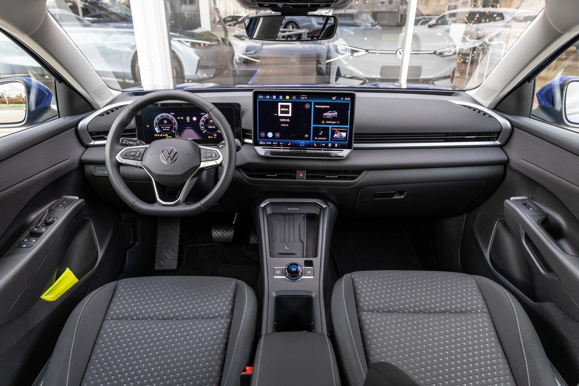 Volkswagen T-Roc 1.5 eTSI 115pk DSG Life First Edition - Afbeelding 5