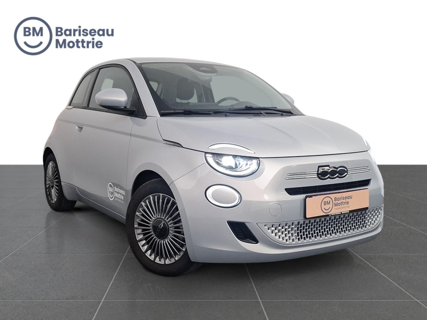 Fiat 500 1.0 MHEV Icon *SENSOREN ACHTER*DAB*CARPLAY*KLIMAATREGELING*