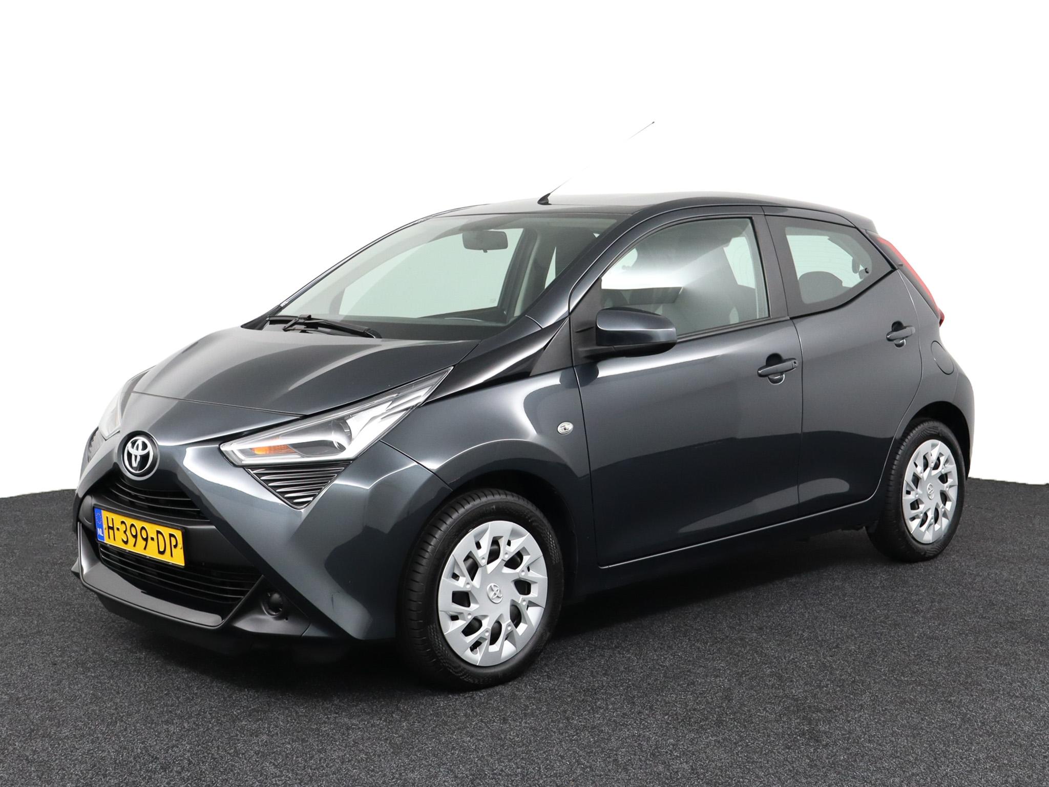 Toyota Aygo 1.0 VVT-i x-play