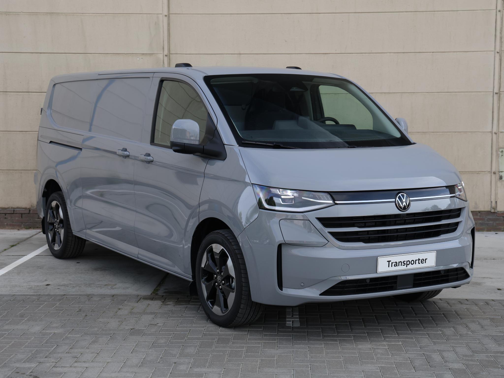 Volkswagen Transporter Bulli L2 2.5 eHybrid 233 PK Automaat - Afbeelding 3