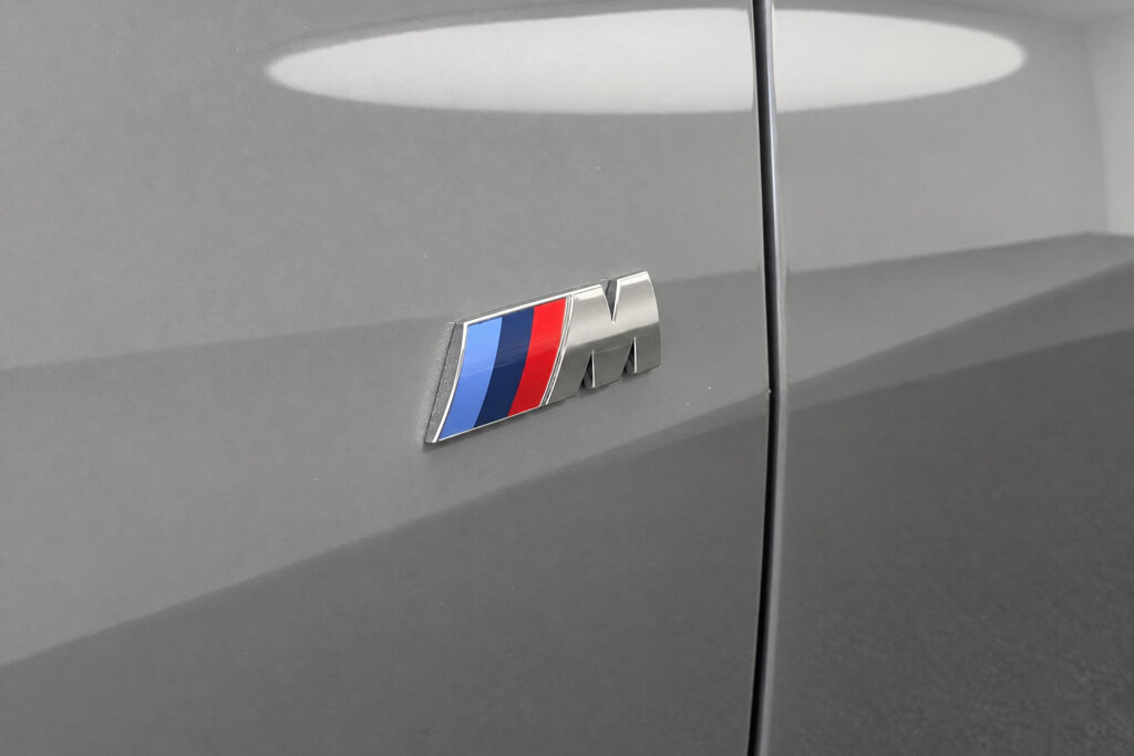 BMW i4 23