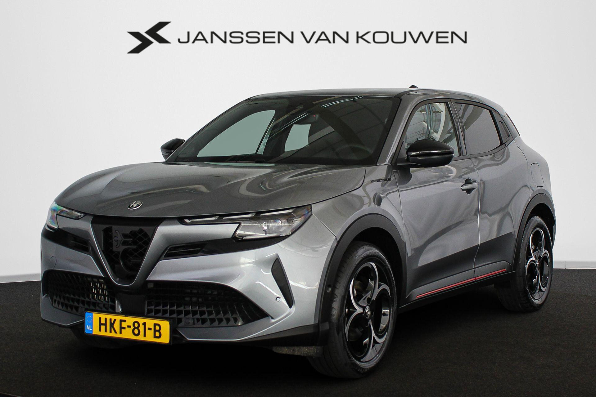 Alfa Romeo Junior 1.2 Turbo Hybrid Ibrida Speciale