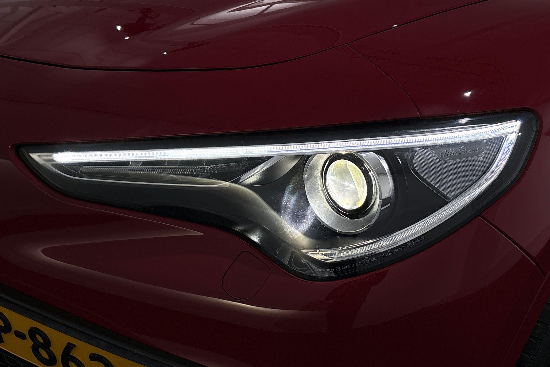 Alfa Romeo Stelvio (21)