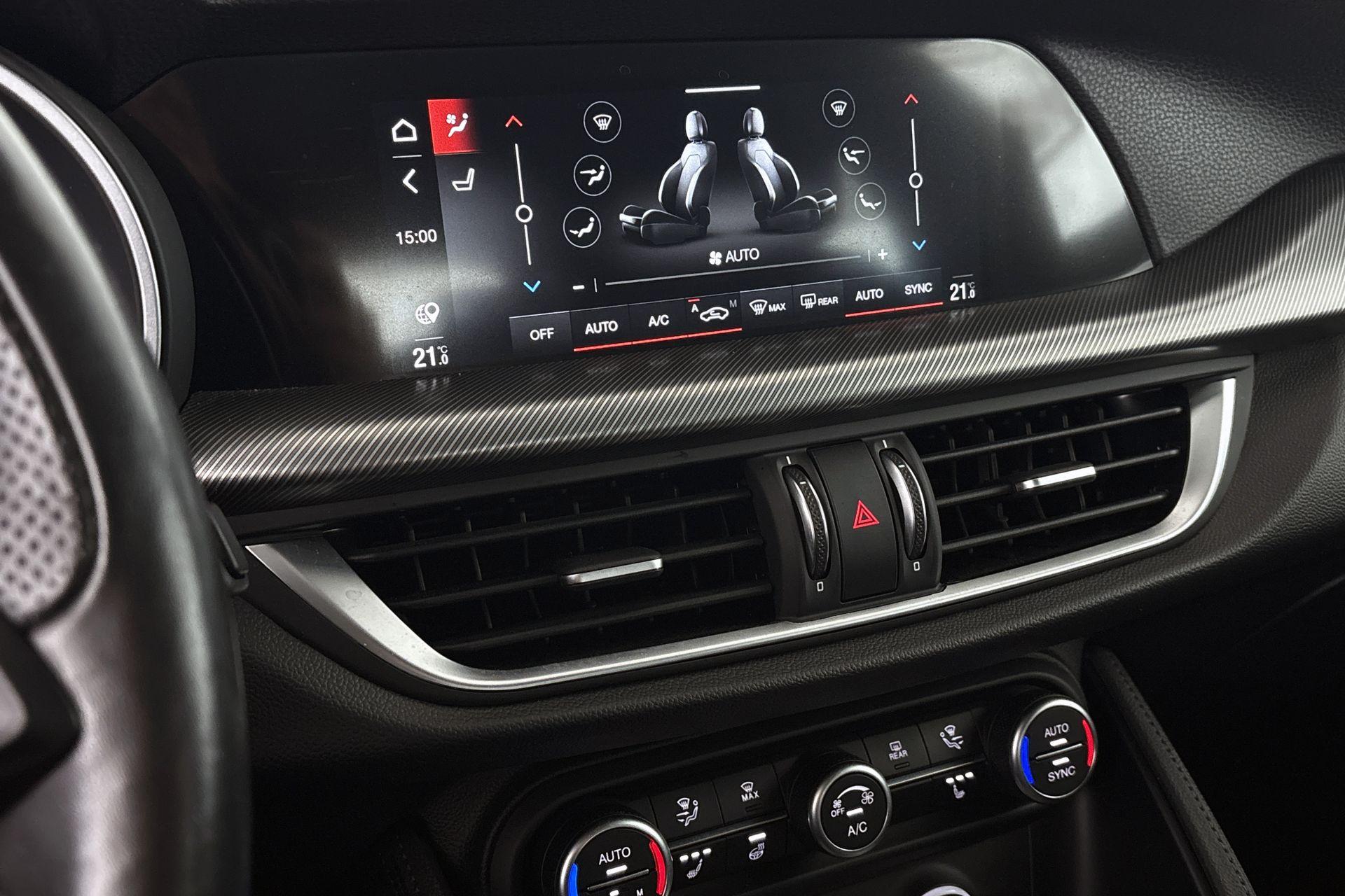 Alfa Romeo Stelvio (25)