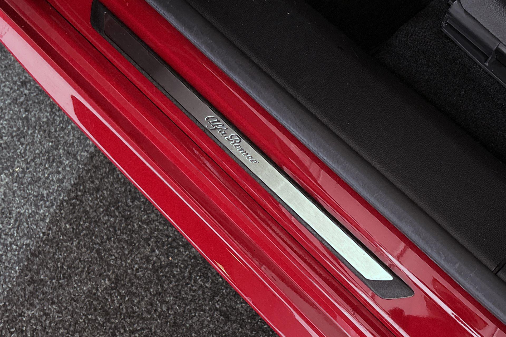Alfa Romeo Stelvio (26)