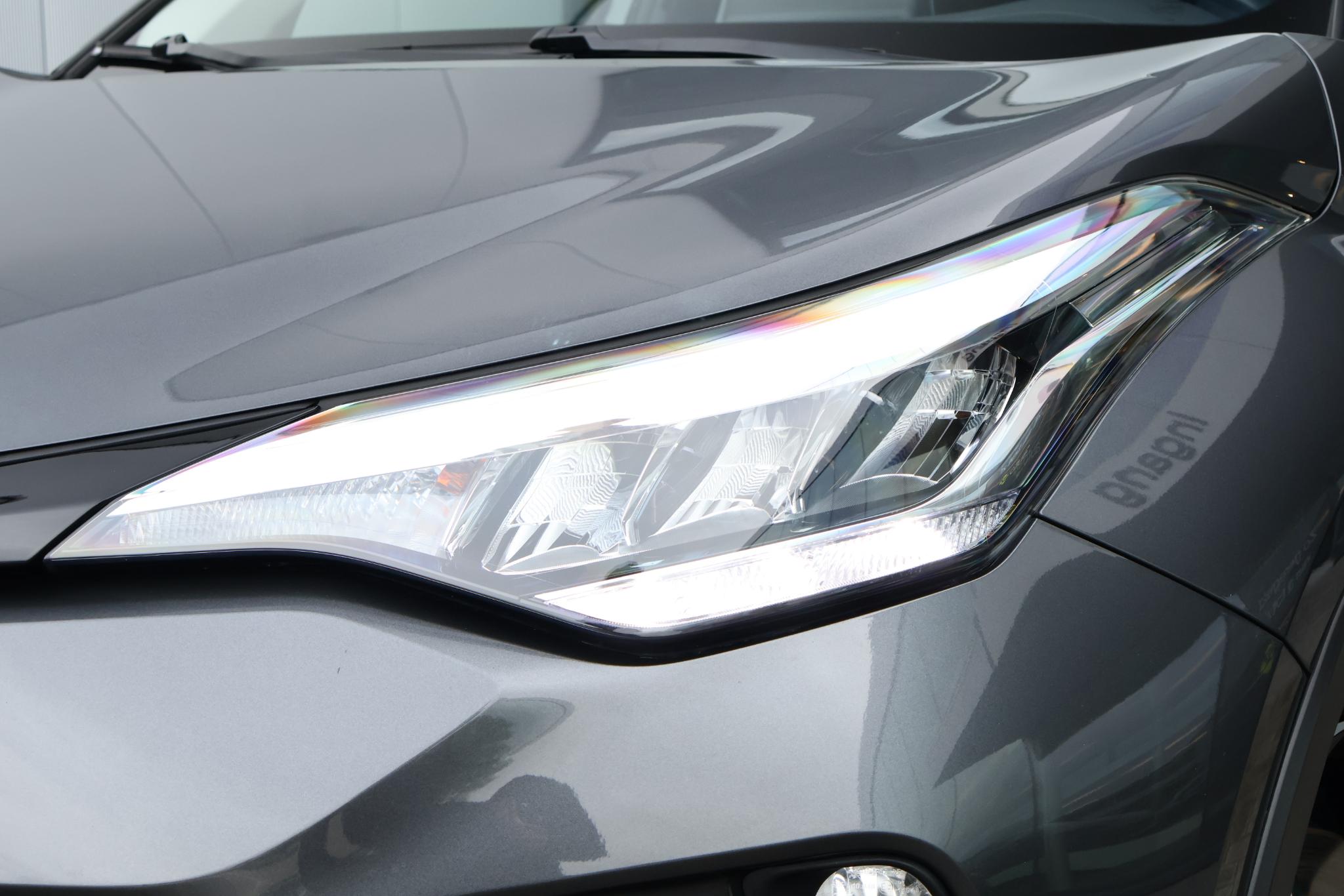 Toyota C-HR 1.8 Hybrid Dynamic - Bild 4