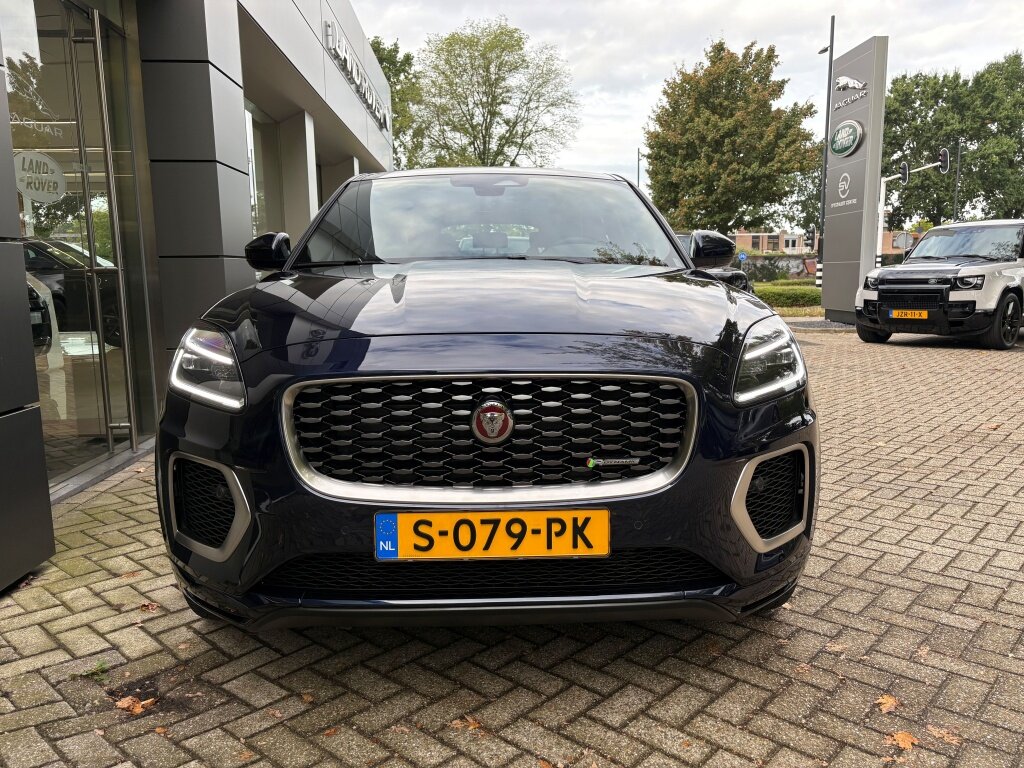 Jaguar E-PACE - foto 4