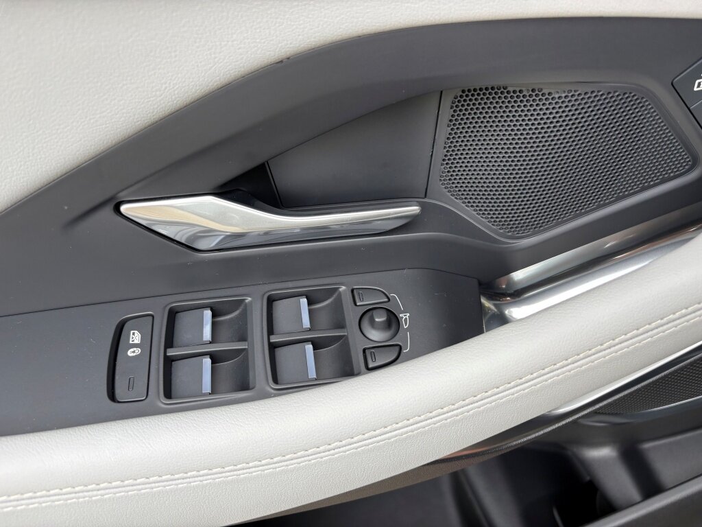 Jaguar E-PACE - foto 17