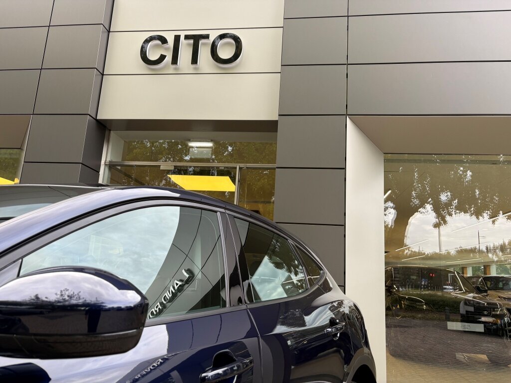 Jaguar E-PACE - foto 32