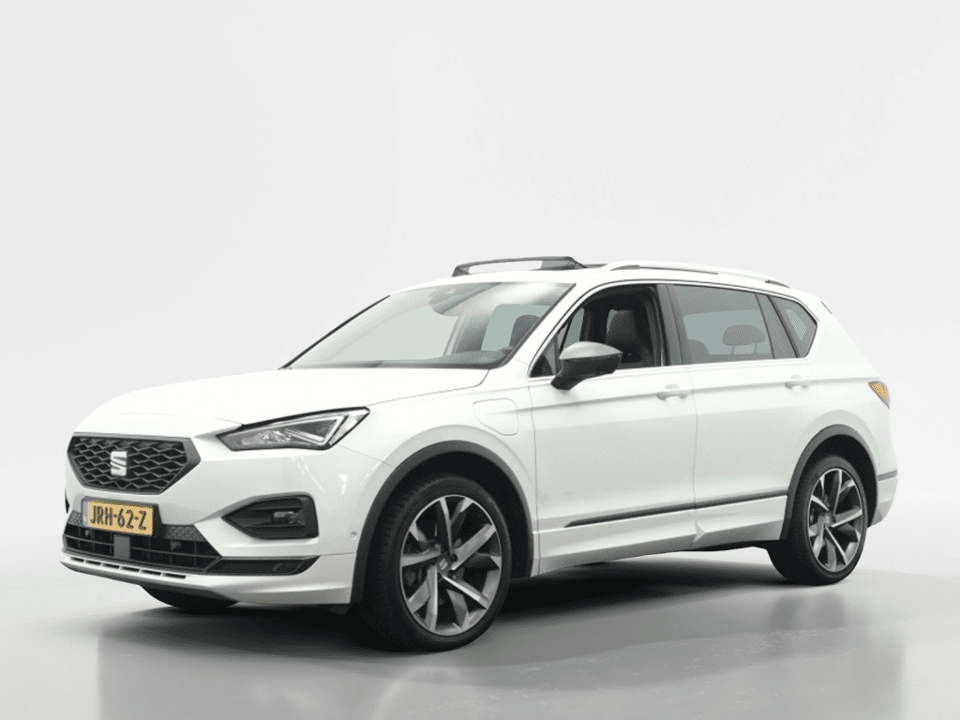 SEAT Tarraco 1.4 TSI e-Hybrid PHEV FR 245PK DSG | Pano | Trekhaak elek. | All season | Navi - Afbeelding 1