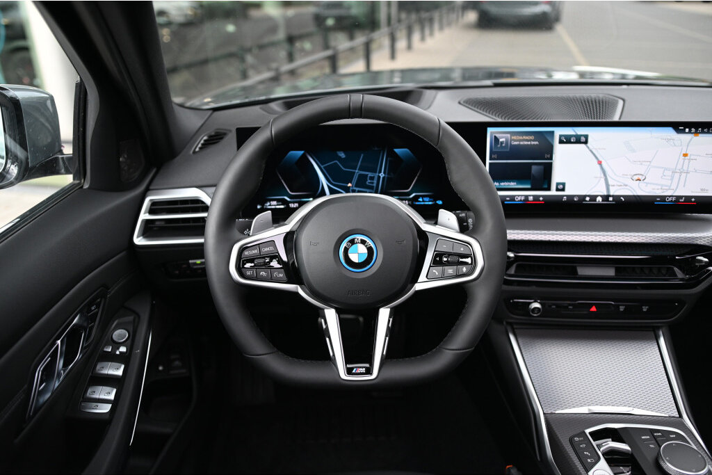 BMW 3 Serie 8