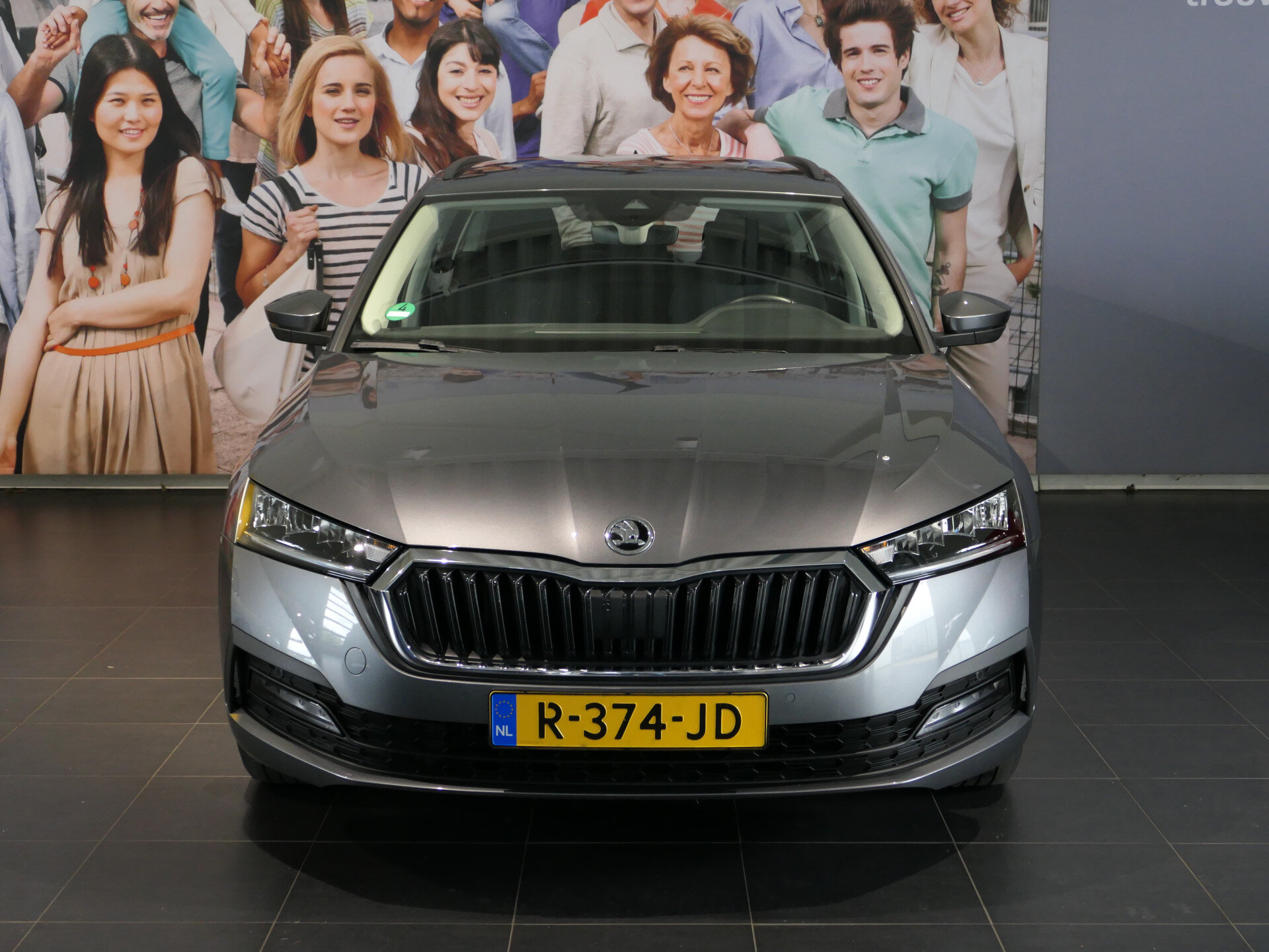 ŠKODA Octavia Combi 1.0 TSI Business Edition