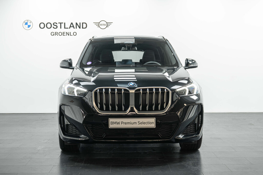 BMW X1 38