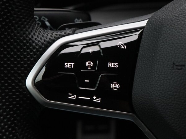 cruise control adaptief met Stop&Go en stuurhulp cruise control adaptief met Stop&Go en stuurhulp