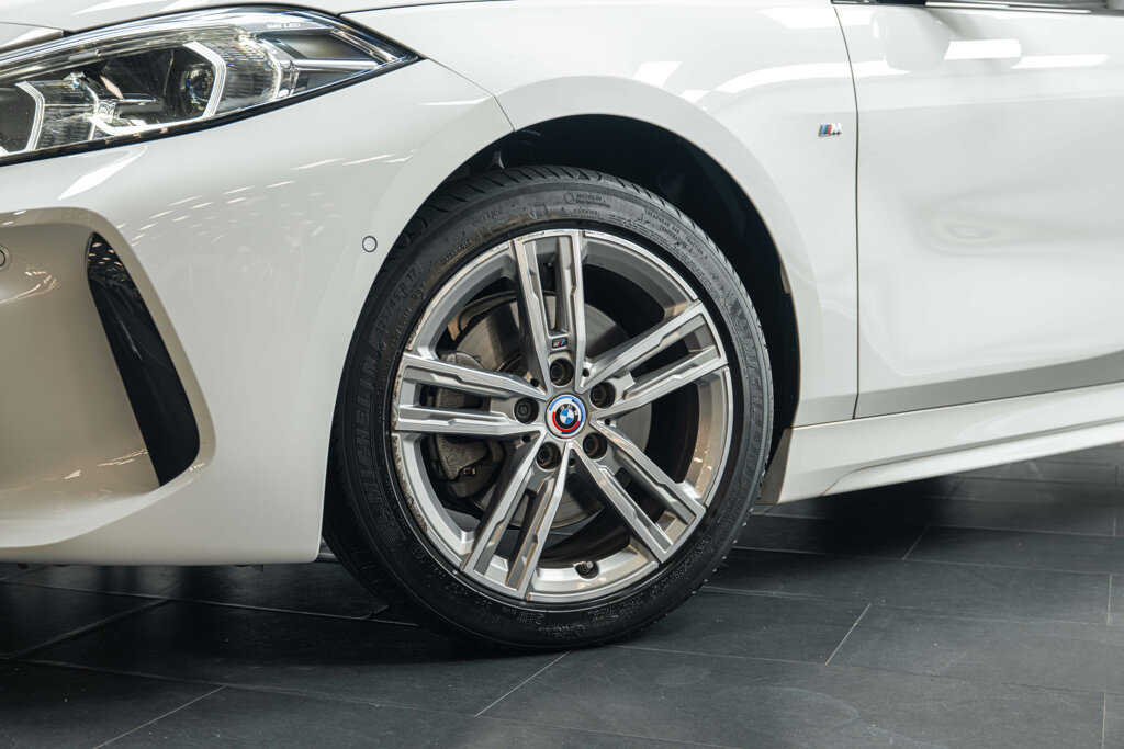 BMW 1 Serie 8