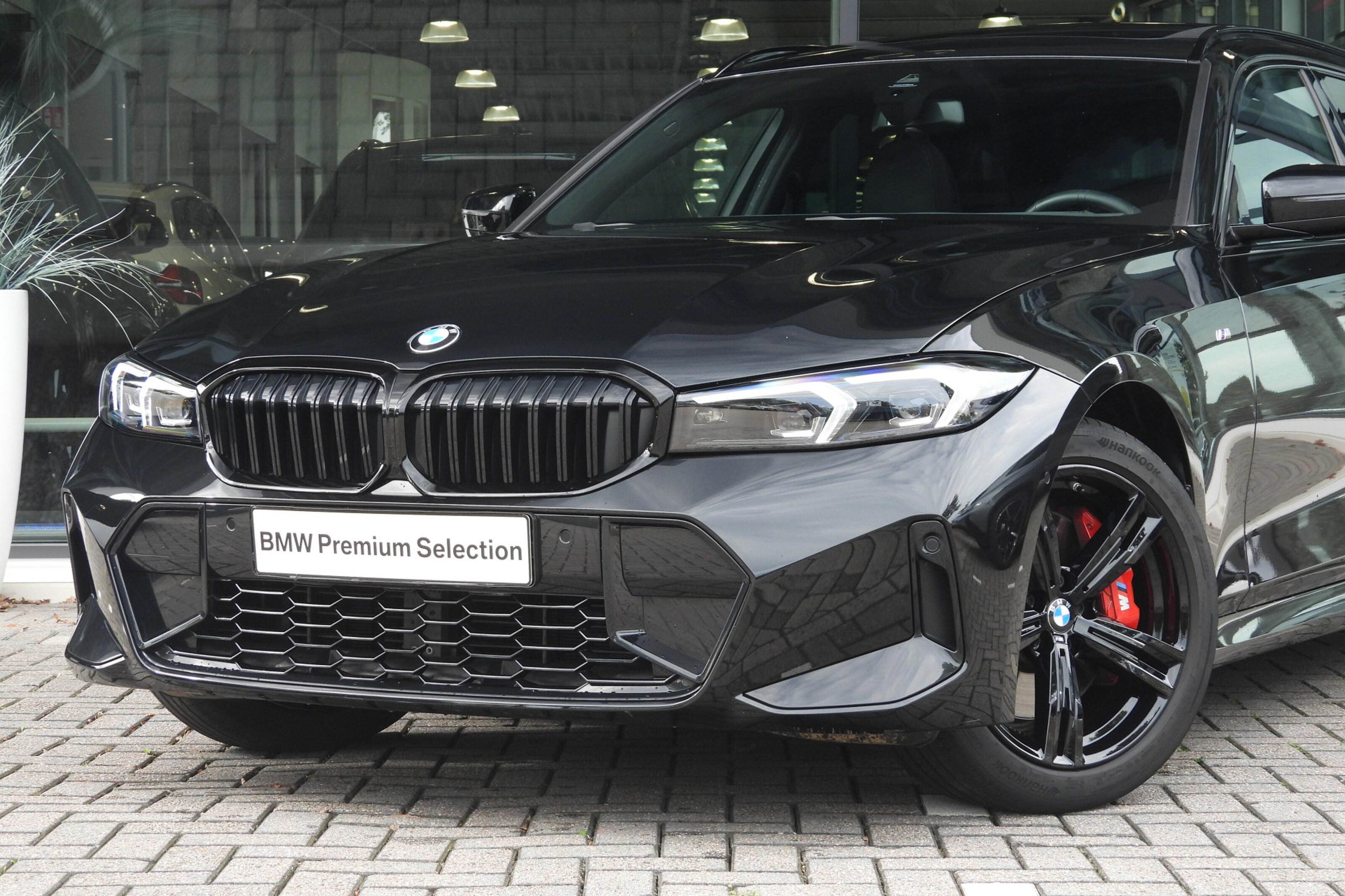 BMW 3 Serie Touring 330i xDrive M Sport Automaat