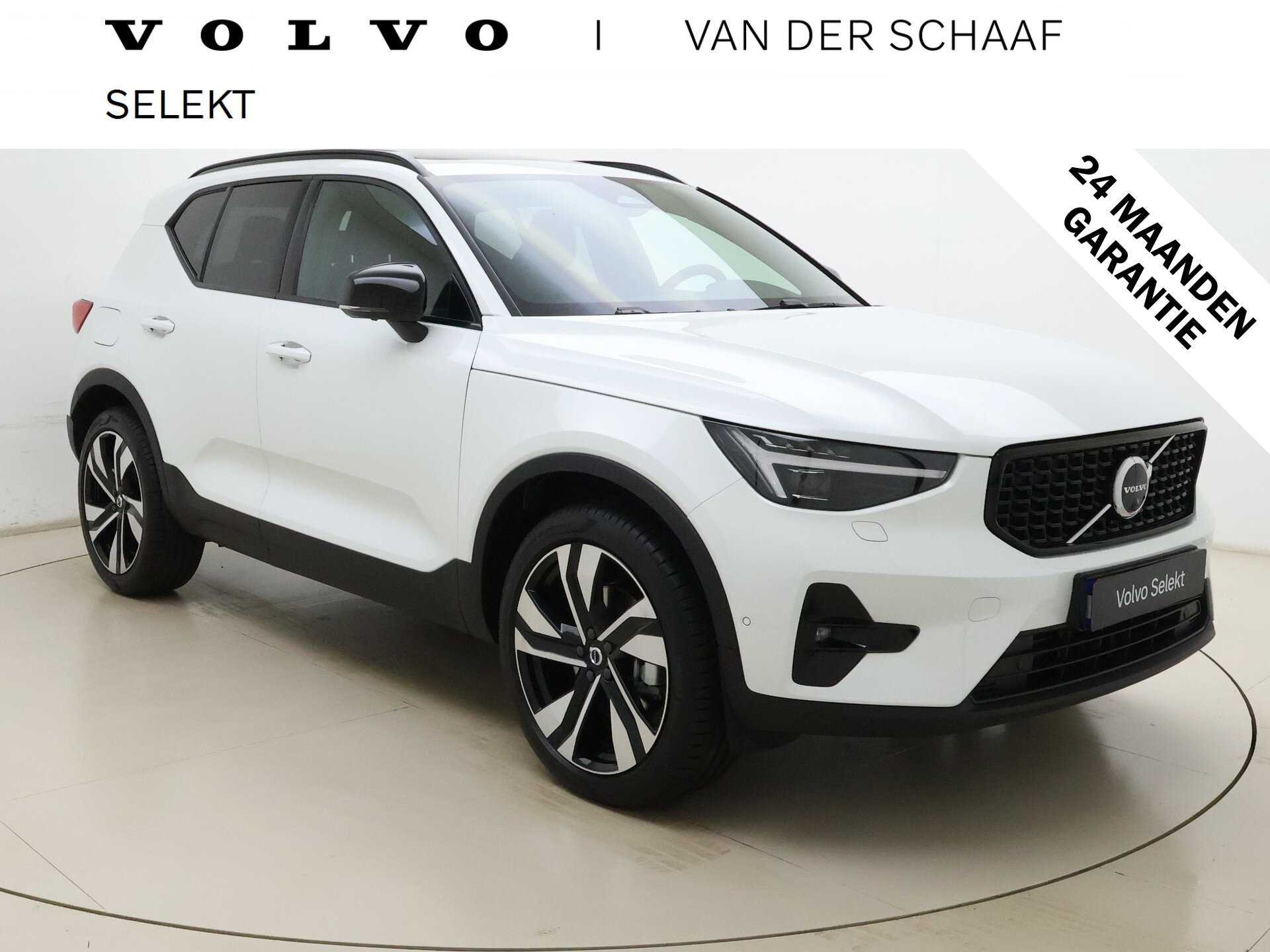 Volvo XC40 B4 211pk Plus Dark