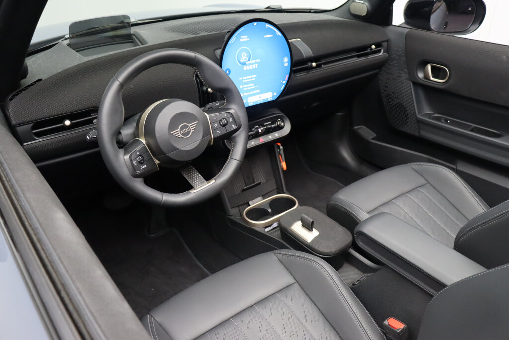 MINI Cooper Cabrio 6