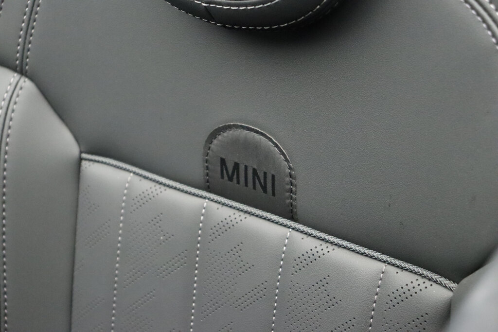 MINI Cooper Cabrio 10