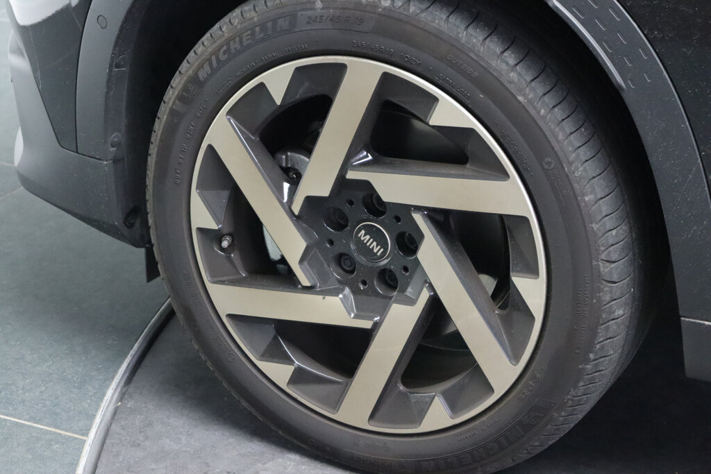 MINI Countryman 6