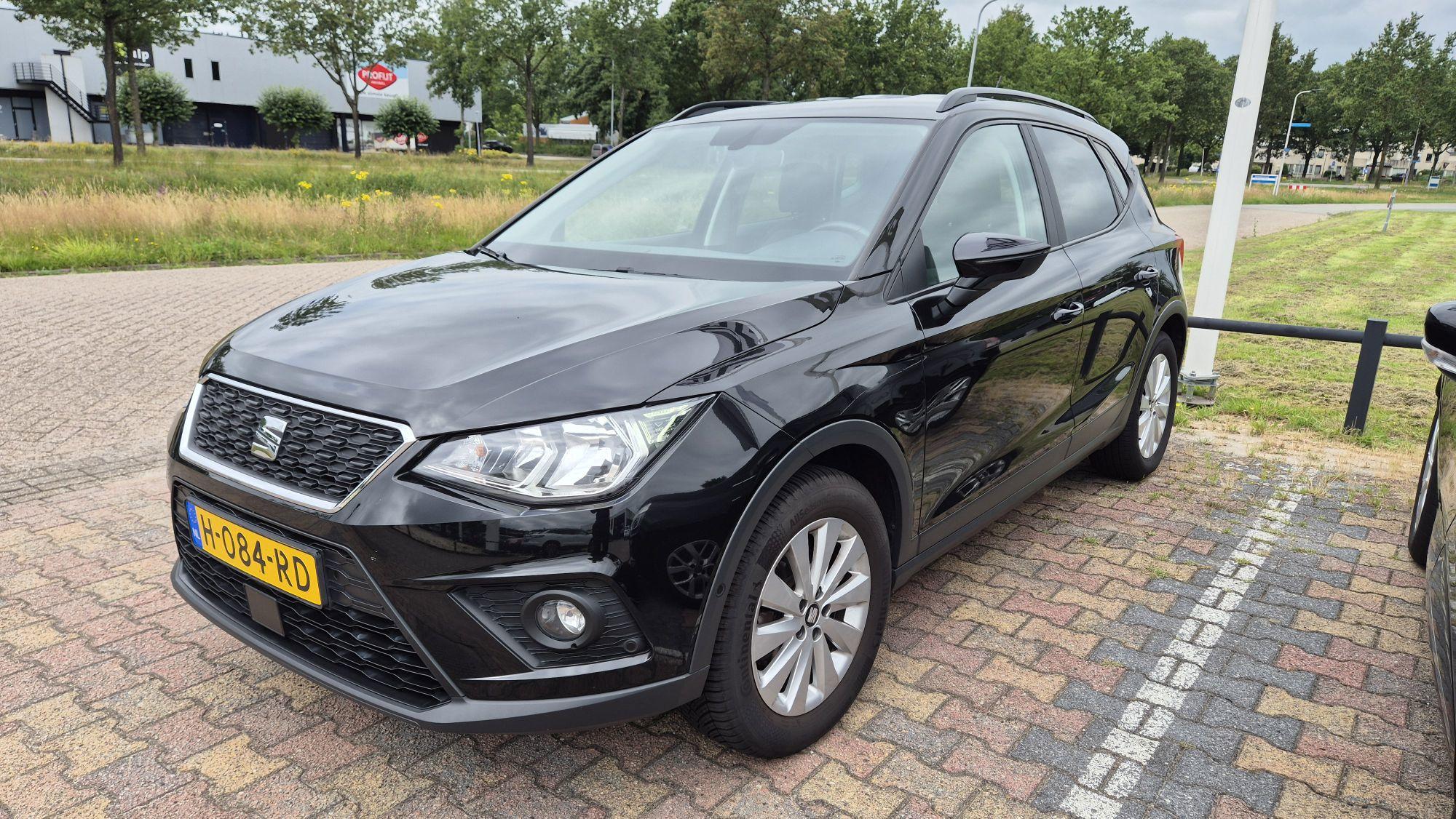 SEAT Arona 1.0 TSI Style Business Intense - Afbeelding 2