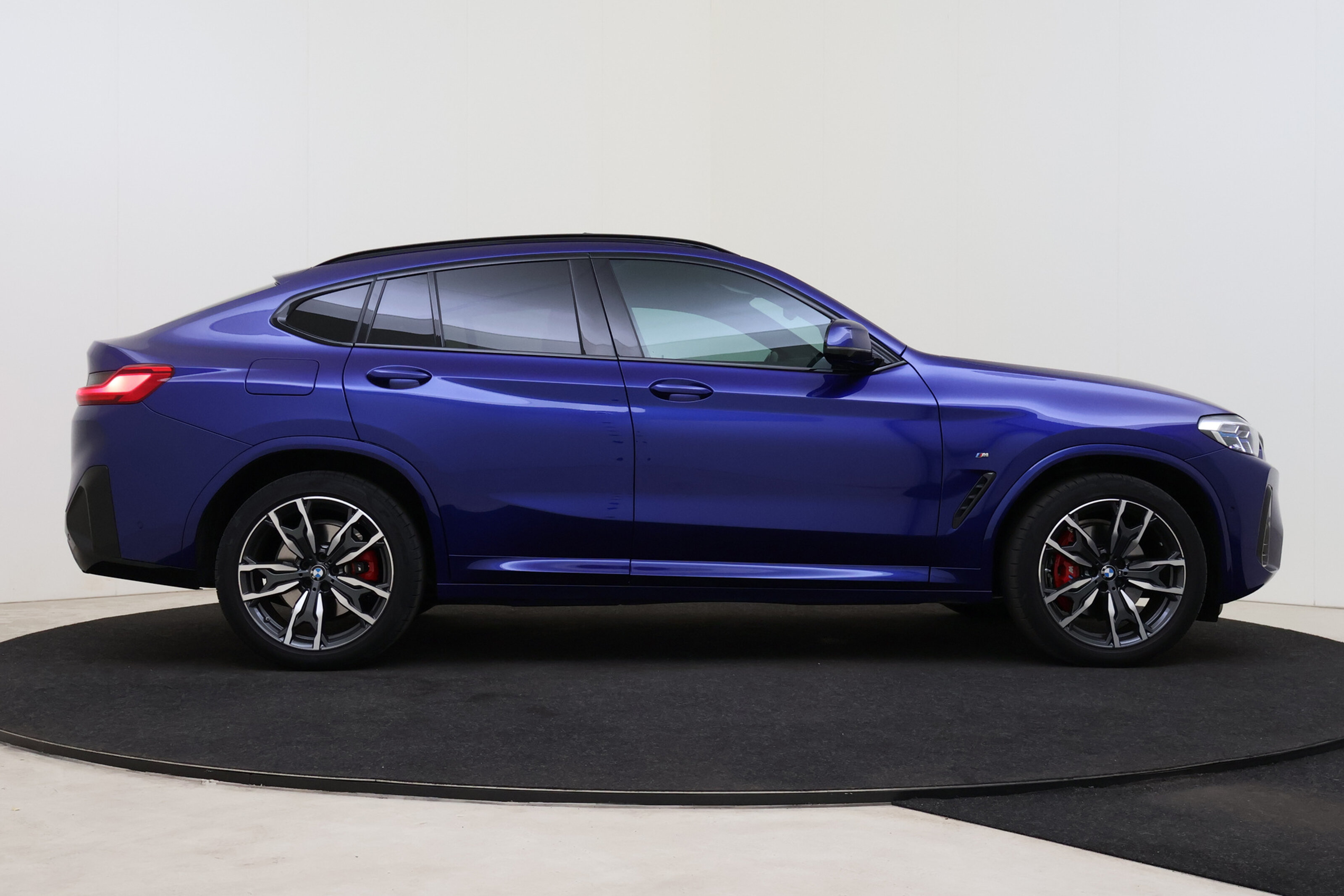 BMW X4 7