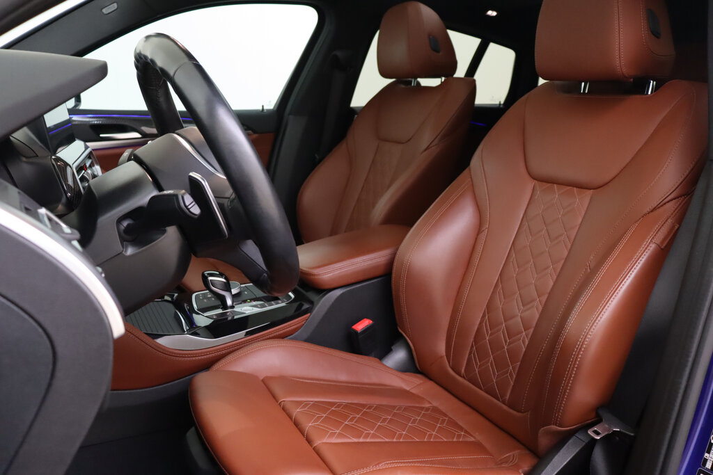 BMW X4 8