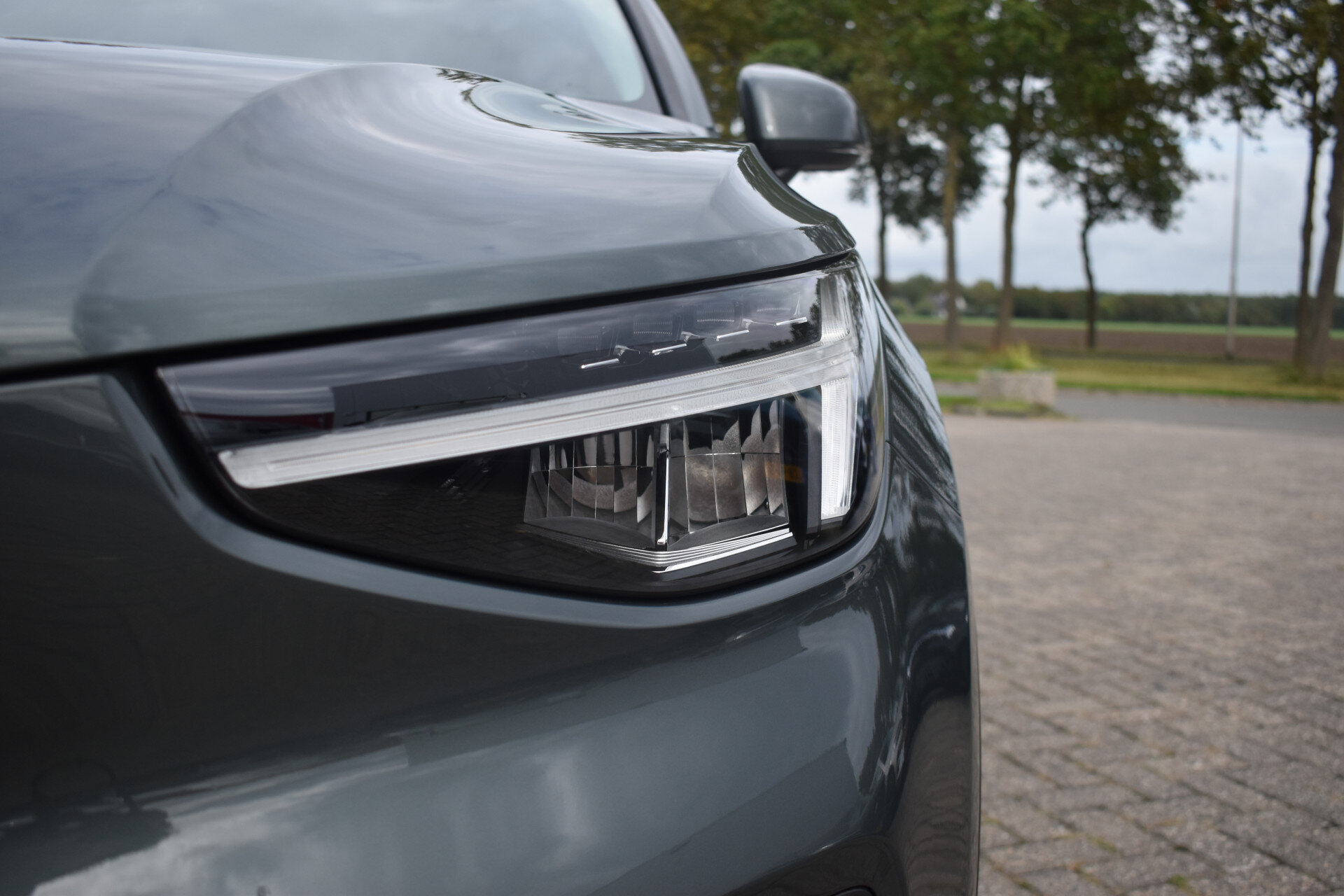 Volvo XC40 B3 Core - Afbeelding 3