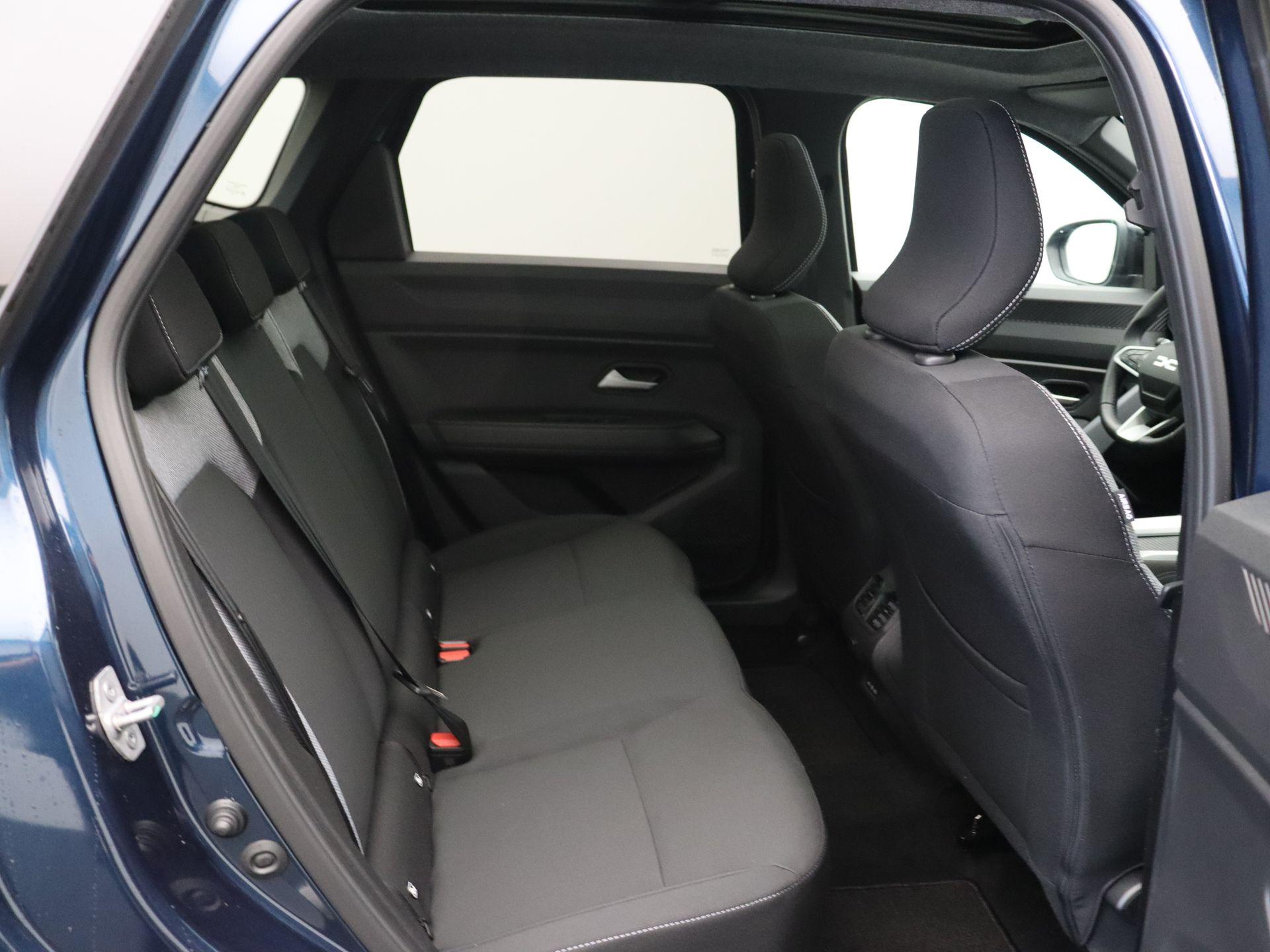 Dacia Bigster 150pk Hybrid-G 4x4 Limited Edition - Afbeelding 9