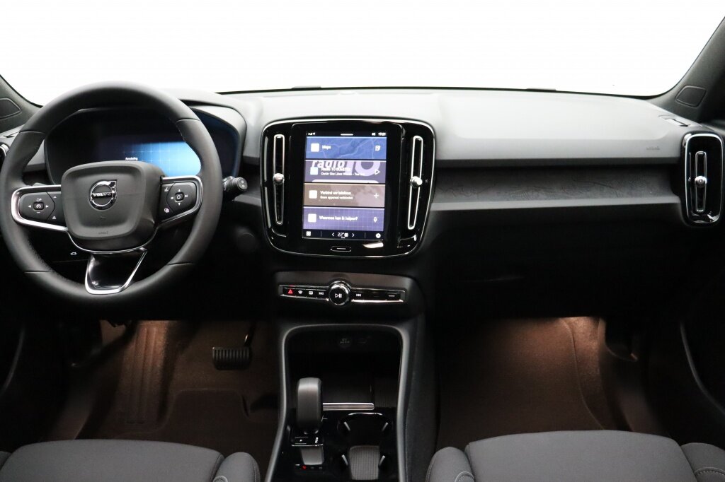 Volvo XC40 Recharge EV Plus | 16% bijtelling - Afbeelding 2