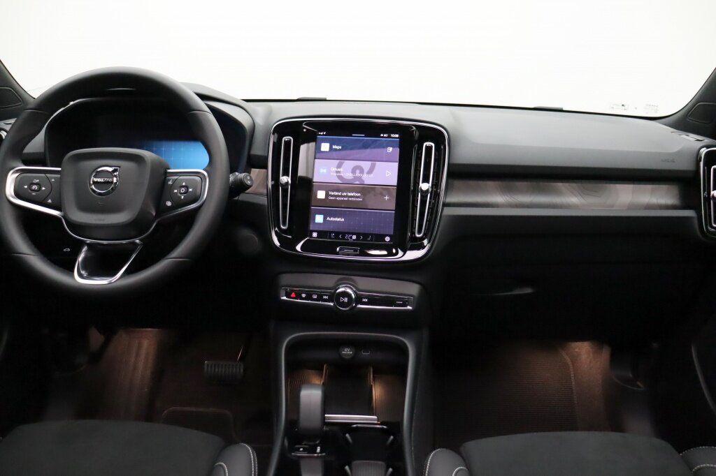 Volvo XC40 Recharge 78 kWh | 408pk | Panoramadak | Elek. trekhaak - Afbeelding 2