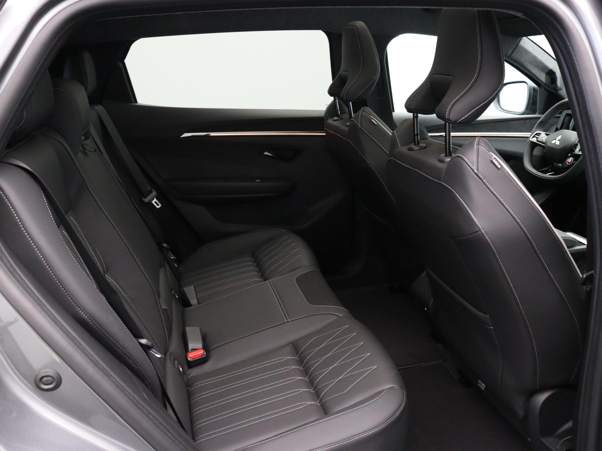 Mitsubishi Eclipse Cross Instyle 87 kWh - Afbeelding 9